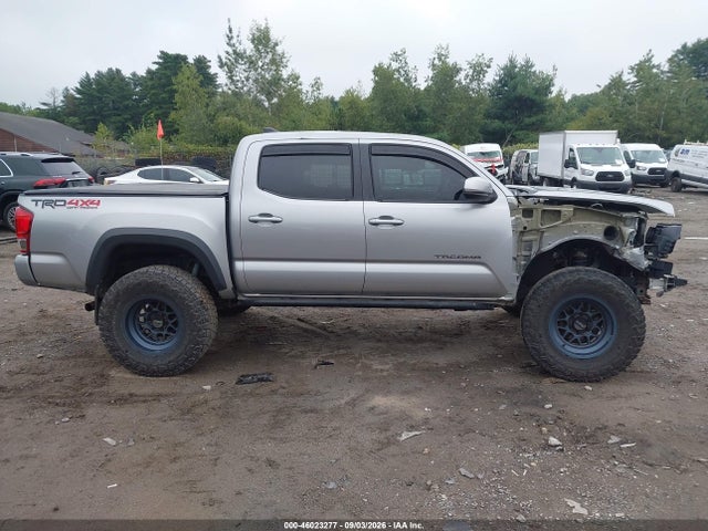 2017 Toyota Tacoma Trd Off Road მანქანა იყიდება აუქციონზე, vin: 5TFCZ5AN8HX108542, აუქციონის ნომერი: 46023277