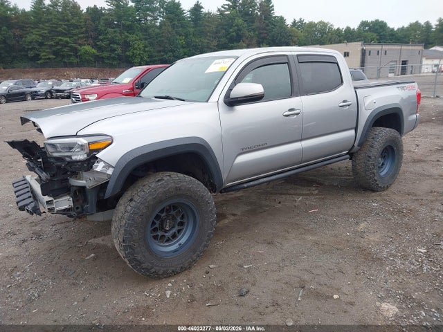 2017 Toyota Tacoma Trd Off Road მანქანა იყიდება აუქციონზე, vin: 5TFCZ5AN8HX108542, აუქციონის ნომერი: 46023277