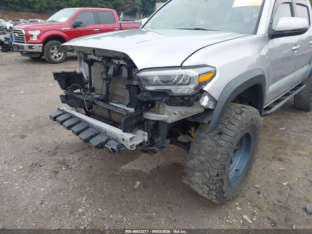 2017 Toyota Tacoma Trd Off Road მანქანა იყიდება აუქციონზე, vin: 5TFCZ5AN8HX108542, აუქციონის ნომერი: 46023277