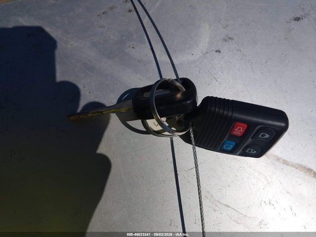 Aukcja sprzedaży 2002 Lincoln Town Car Cartier, vin: 1LNHM83W12Y626274, numer aukcji: 46023341