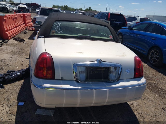 Aukcja sprzedaży 2002 Lincoln Town Car Cartier, vin: 1LNHM83W12Y626274, numer aukcji: 46023341