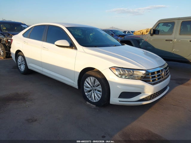 46023372 :رقم المزاد ، 3VWC57BUXKM228477 vin ، 2019 Volkswagen Jetta 1.4t R-line/1.4t S/1.4t Se مزاد بيع