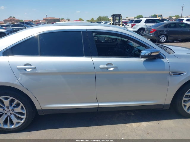 Ford Taurus Limited 2019 1FAHP2F83KG118325 Image 13