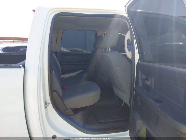 2014 Ram 2500 Tradesman მანქანა იყიდება აუქციონზე, vin: 3C6UR5HLXEG184859, აუქციონის ნომერი: 46023499