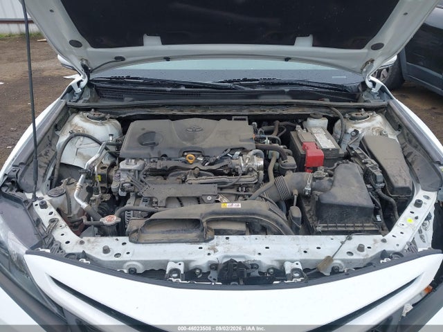 46023508 :رقم المزاد ، 4T1T11BK1NU068656 vin ، 2022 Toyota Camry Se Awd مزاد بيع