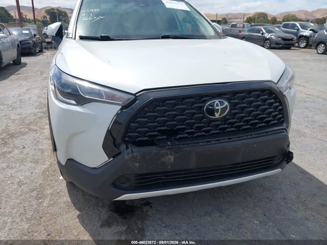 Toyota Corolla Cross Le 2022 7MUCAAAGXNV036154 Image 6