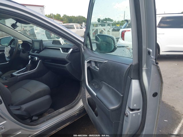 Продажа на аукционе авто 2019 Toyota Rav4 Xle, vin: 2T3W1RFV7KW015396, номер лота: 46023584