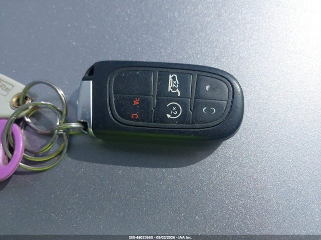 2015 Jeep Cherokee Latitude მანქანა იყიდება აუქციონზე, vin: 1C4PJMCSXFW546780, აუქციონის ნომერი: 46023660