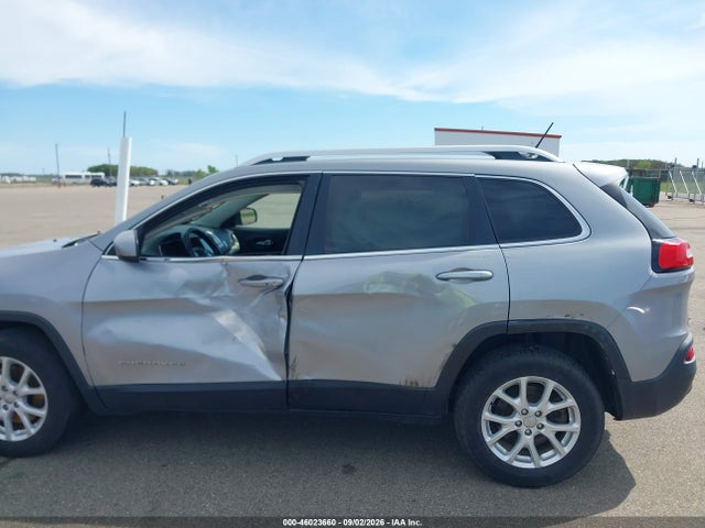 2015 Jeep Cherokee Latitude მანქანა იყიდება აუქციონზე, vin: 1C4PJMCSXFW546780, აუქციონის ნომერი: 46023660
