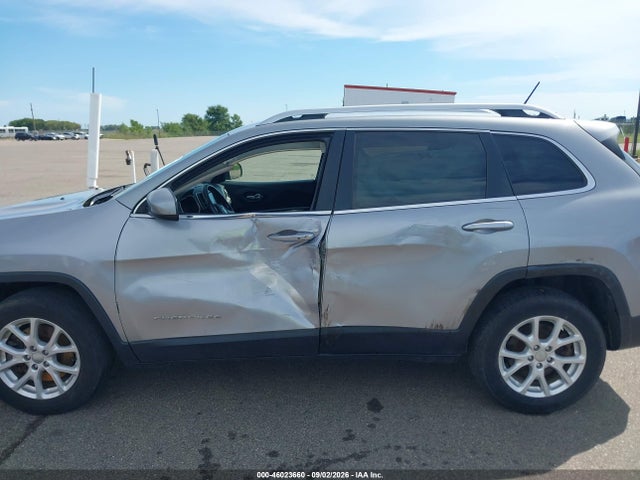 2015 Jeep Cherokee Latitude მანქანა იყიდება აუქციონზე, vin: 1C4PJMCSXFW546780, აუქციონის ნომერი: 46023660
