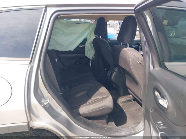 2015 Jeep Cherokee Latitude მანქანა იყიდება აუქციონზე, vin: 1C4PJMCSXFW546780, აუქციონის ნომერი: 46023660
