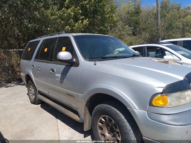 Продаж на аукціоні авто 1998 Lincoln Navigator, vin: 5LMPU28L2WLJ42136, номер лоту: 46023662