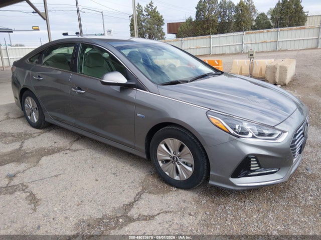 Продаж на аукціоні авто 2018 Hyundai Sonata Hybrid Se, vin: KMHE24L36JA082885, номер лоту: 46023675