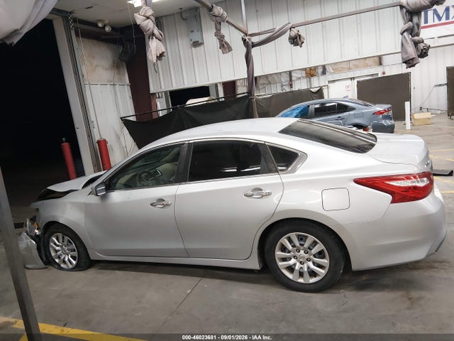 2016 Nissan Altima 2.5/2.5 S/2.5 Sl/2.5 Sr/2.5 Sv მანქანა იყიდება აუქციონზე, vin: 1N4AL3AP7GN312487, აუქციონის ნომერი: 46023681