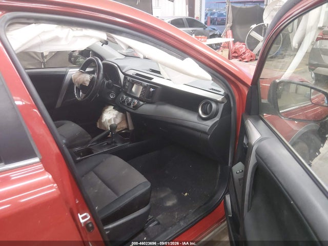 Toyota RAV4 LE 2017 JTMBFREVXHJ158772 Image 5