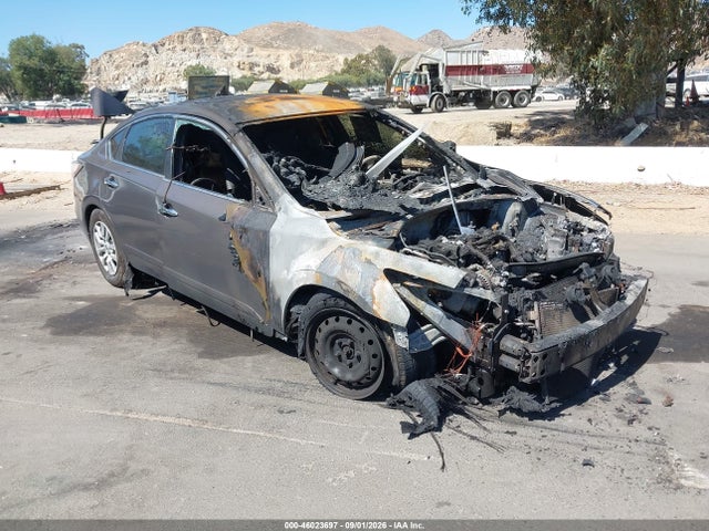 2015 1N4AL3AP3FC137374 main image