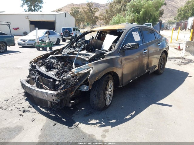 Nissan Altima 2.5 S 2015 1N4AL3AP3FC137374 Image 2