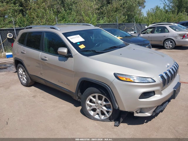 46023708 :رقم المزاد ، 1C4PJLCB8FW643695 vin ، 2015 Jeep Cherokee Latitude مزاد بيع