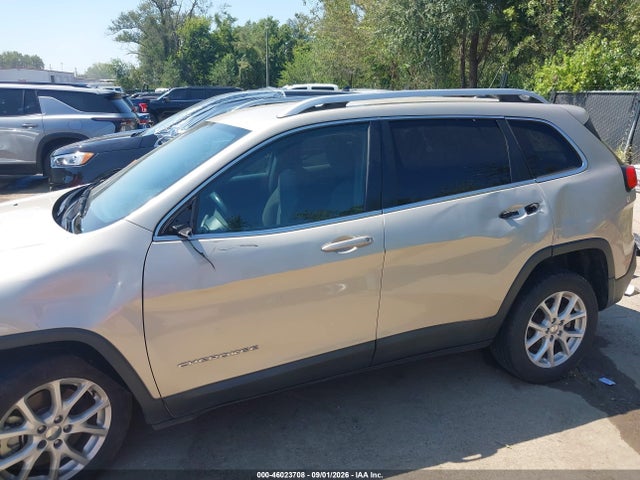 Продаж на аукціоні авто 2015 Jeep Cherokee Latitude, vin: 1C4PJLCB8FW643695, номер лоту: 46023708