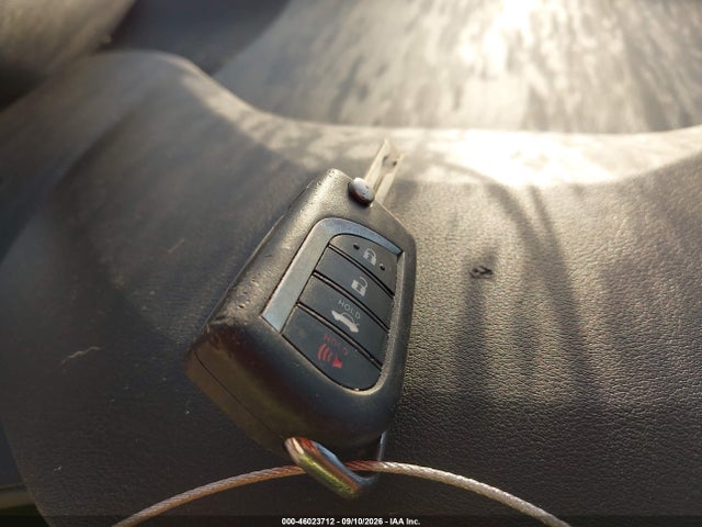 46023712 :رقم المزاد ، 5YFS4RCE7LP021401 vin ، 2020 Toyota Corolla Se مزاد بيع
