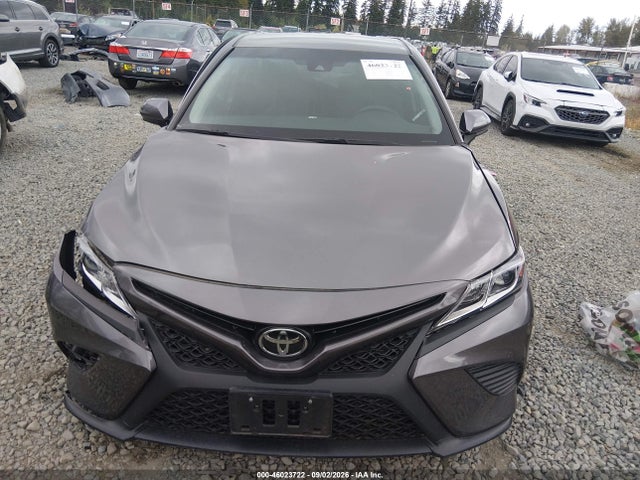 2018 Toyota Camry Se მანქანა იყიდება აუქციონზე, vin: 4T1B11HK4JU116440, აუქციონის ნომერი: 46023722