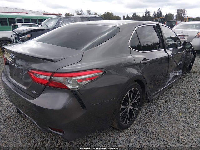 2018 Toyota Camry Se მანქანა იყიდება აუქციონზე, vin: 4T1B11HK4JU116440, აუქციონის ნომერი: 46023722