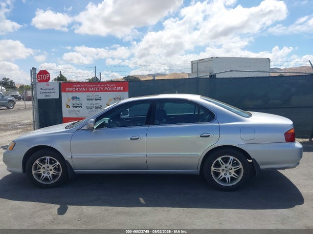 46023749 :رقم المزاد ، 19UUA56791A004402 vin ، 2001 Acura Tl 3.2 مزاد بيع