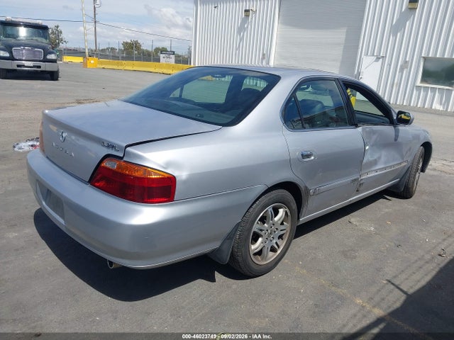 46023749 :رقم المزاد ، 19UUA56791A004402 vin ، 2001 Acura Tl 3.2 مزاد بيع