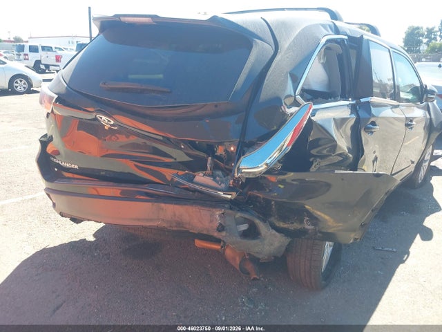 Toyota Highlander Le 2016 5TDZARFH0GS021671 Image 6