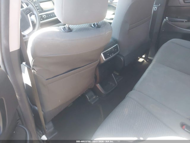 Toyota Highlander Le 2016 5TDZARFH0GS021671 Image 8