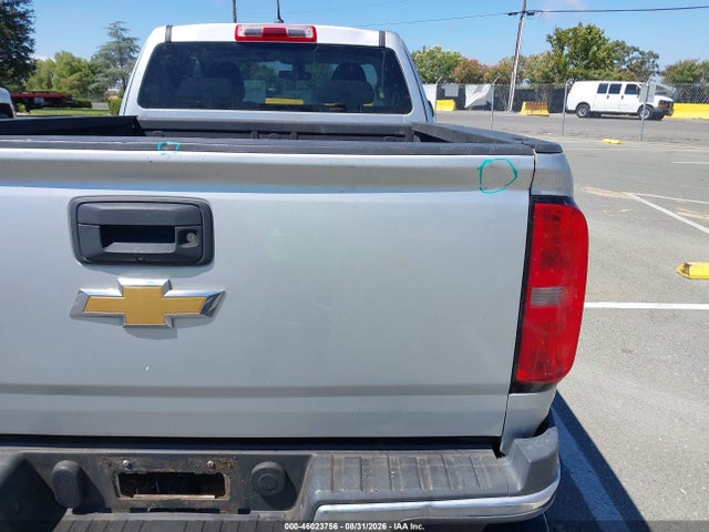 Chevrolet Colorado Wt 2018 1GCHSBEAXJ1286350 Image 16