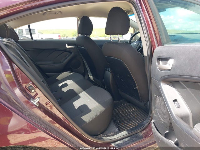 46023763 :رقم المزاد ، 3KPFK4A75JE199529 vin ، 2018 Kia Forte Lx مزاد بيع