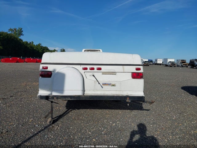 46023769 :رقم المزاد ، 4CP678H12X7251574 vin ، 1999 Cole Tent Ca مزاد بيع