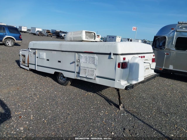 46023769 :رقم المزاد ، 4CP678H12X7251574 vin ، 1999 Cole Tent Ca مزاد بيع