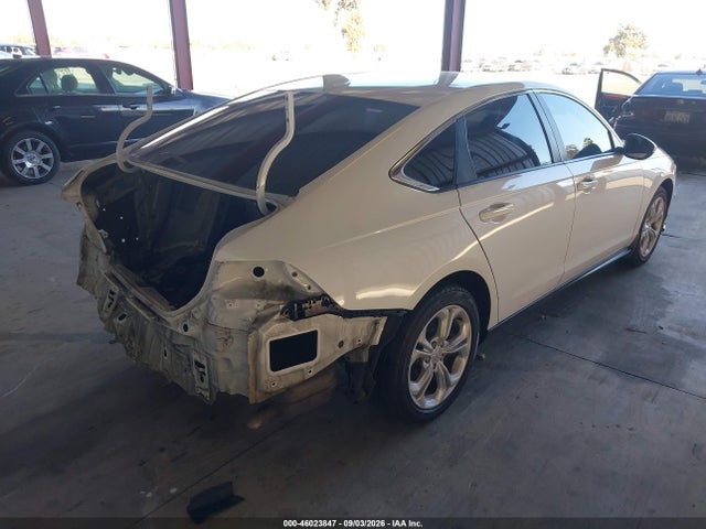 Продажа на аукционе авто 2024 Honda Accord Lx, vin: 1HGCY1F2XRA090352, номер лота: 46023847