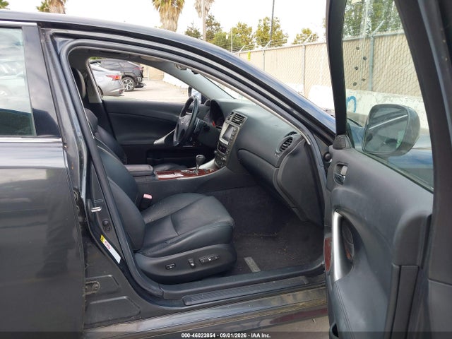 46023854 :رقم المزاد ، JTHBE262185021581 vin ، 2008 Lexus Is 350 مزاد بيع