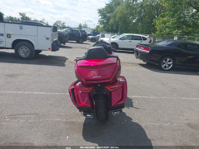 46023866 :رقم المزاد ، JH2SC7957JK004101 vin ، 2018 Honda Gl1800 D مزاد بيع