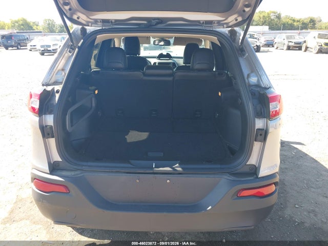 Продаж на аукціоні авто 2018 Jeep Cherokee Latitude Plus Fwd, vin: 1C4PJLLB3JD540074, номер лоту: 46023872