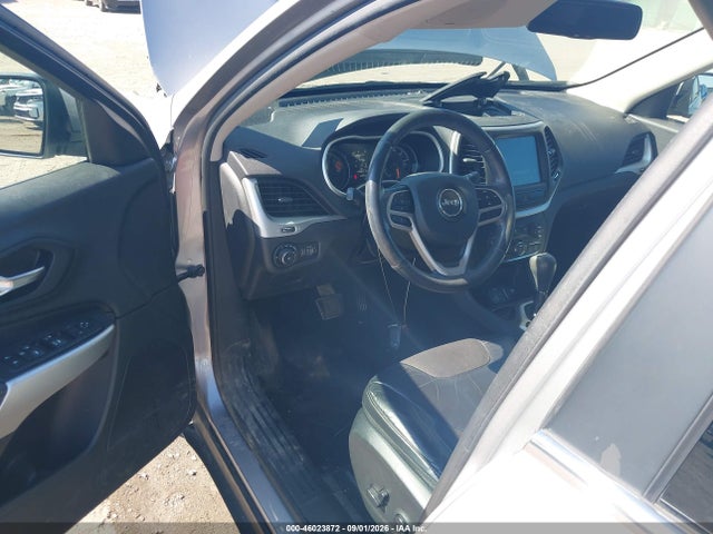 Продаж на аукціоні авто 2018 Jeep Cherokee Latitude Plus Fwd, vin: 1C4PJLLB3JD540074, номер лоту: 46023872