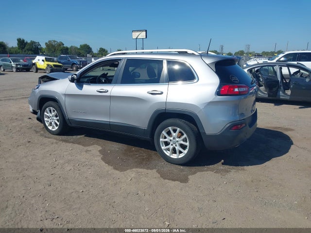 Продаж на аукціоні авто 2018 Jeep Cherokee Latitude Plus Fwd, vin: 1C4PJLLB3JD540074, номер лоту: 46023872