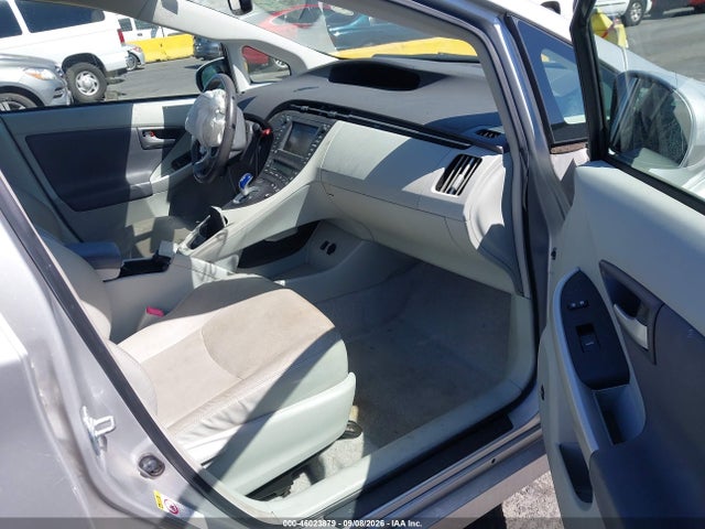 46023879 :رقم المزاد ، JTDKN3DU4B1404702 vin ، 2011 Toyota Prius Four مزاد بيع