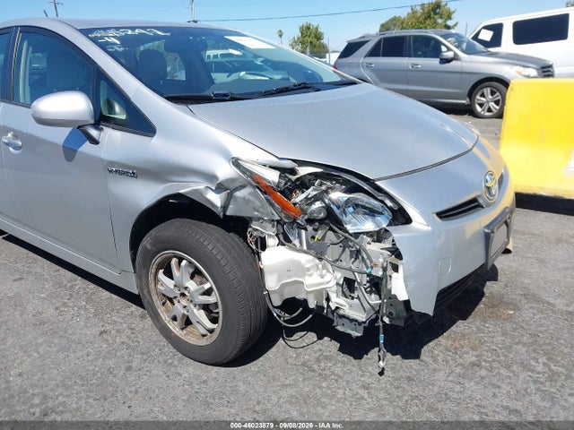 46023879 :رقم المزاد ، JTDKN3DU4B1404702 vin ، 2011 Toyota Prius Four مزاد بيع