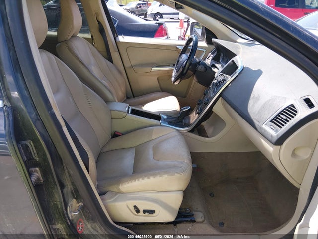 Aukcja sprzedaży 2015 Volvo Xc60 T5 Premier, vin: YV440MDB7F2578689, numer aukcji: 46023900