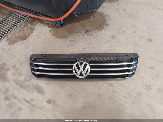 2013 Volkswagen Passat 2.5l Se მანქანა იყიდება აუქციონზე, vin: 1VWBH7A39DC096893, აუქციონის ნომერი: 46023905