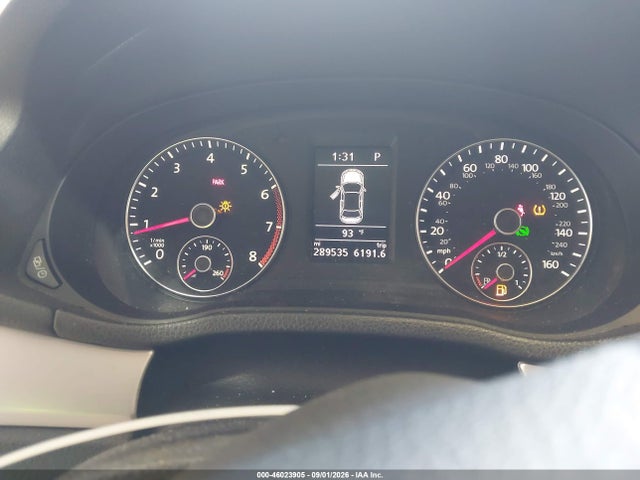 2013 Volkswagen Passat 2.5l Se მანქანა იყიდება აუქციონზე, vin: 1VWBH7A39DC096893, აუქციონის ნომერი: 46023905