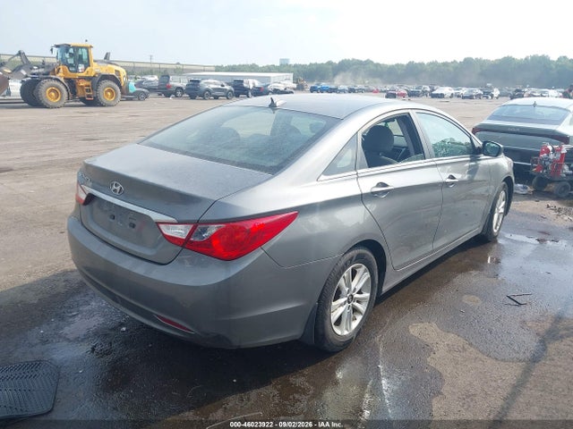 Продажа на аукционе авто 2013 Hyundai Sonata Gls, vin: 5NPEB4AC1DH711425, номер лота: 46023922