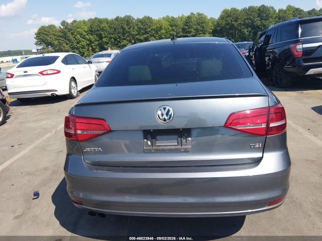 46023946 :رقم المزاد ، 3VWD17AJ0FM325314 vin ، 2015 Volkswagen Jetta 1.8t Sport مزاد بيع
