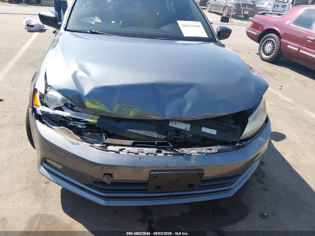 46023946 :رقم المزاد ، 3VWD17AJ0FM325314 vin ، 2015 Volkswagen Jetta 1.8t Sport مزاد بيع