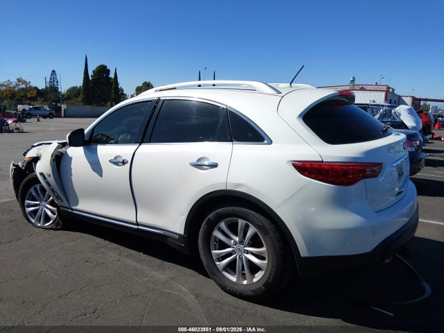 JN8CS1MW5HM410829 Infiniti QX70