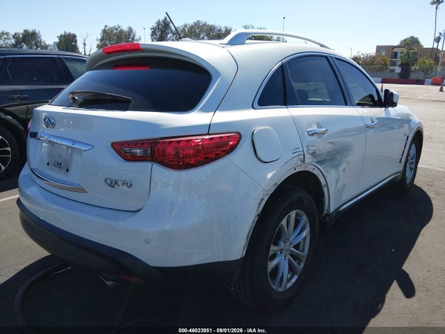 JN8CS1MW5HM410829 Infiniti QX70